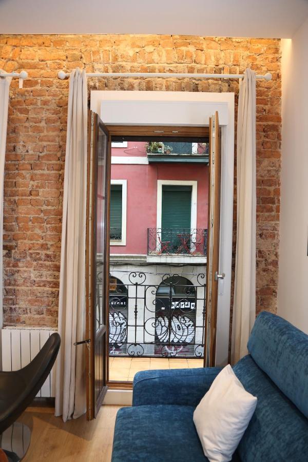 Piso Moderno A 2 Minutos Del Casco Viejo Con Parking Gratis Appartement